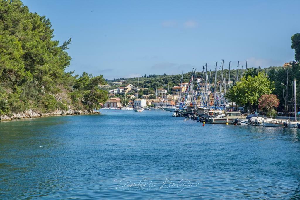 Sea Front Suite "Sea Tales" Gaios Luaran gambar