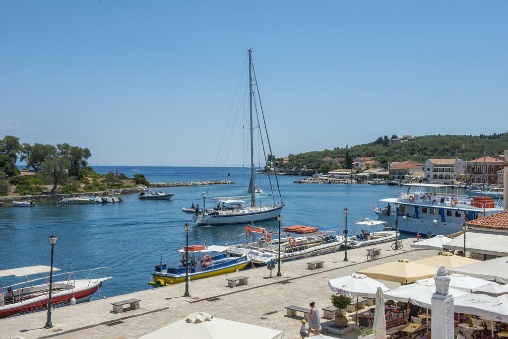 Sea Front Suite "Sea Tales" Gaios Luaran gambar